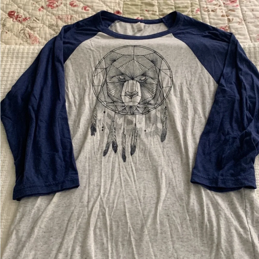 Memphis Grizzlies shirt - Picture 2 of 4